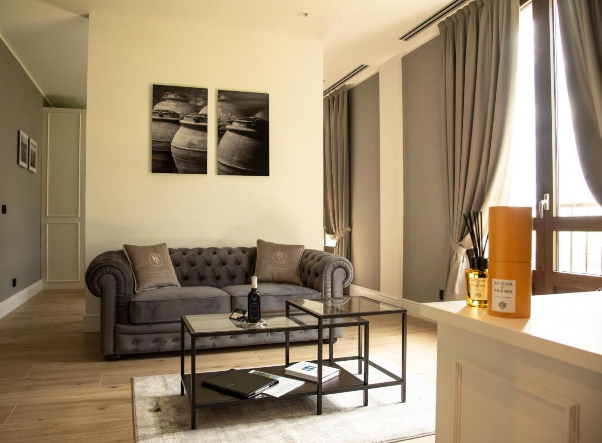 Montalbera Wine Suites Montemagno  Eksteriør bilde